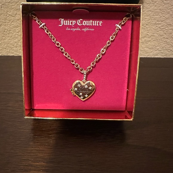 Juicy Couture Gold Necklace Collection - Picture 1 of 4